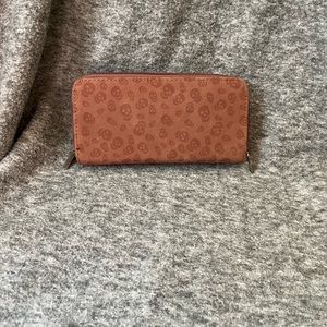 Brown skull wallet